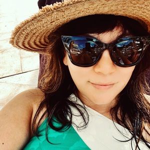 Meet your Posher, Erica